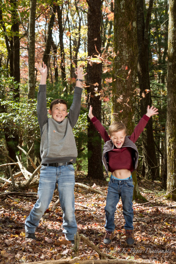 Graybeal family outdoor fall portrait NC mountains photo