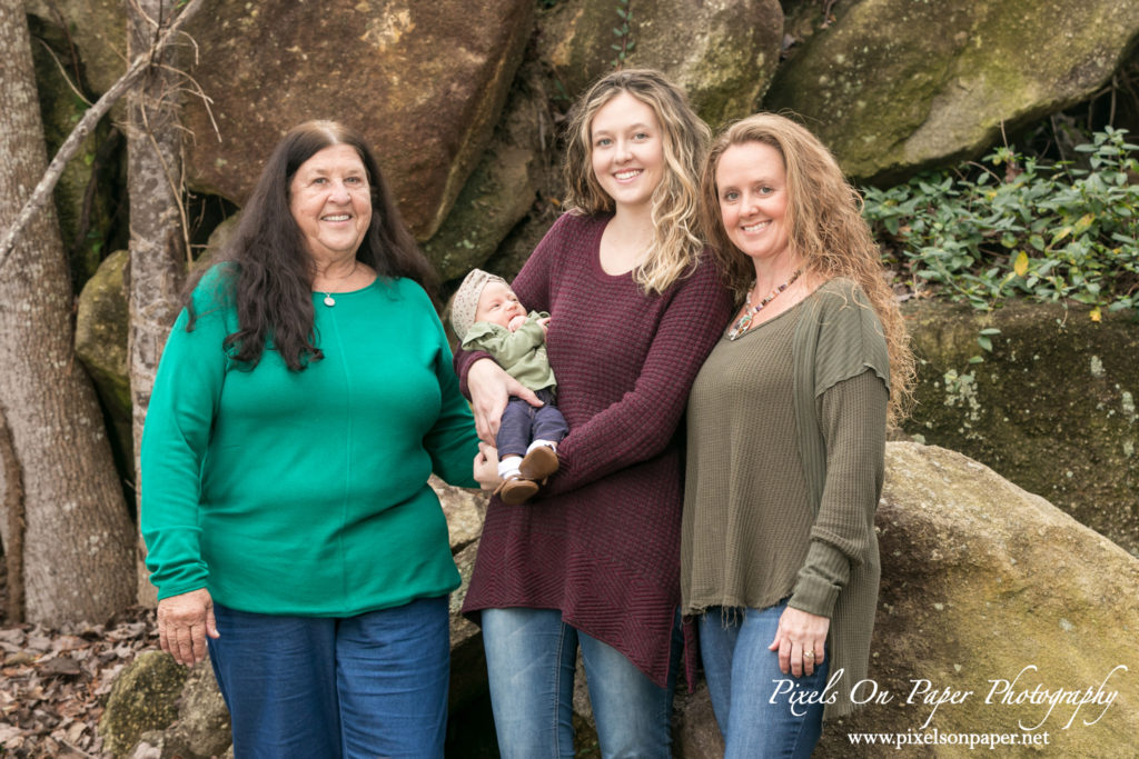 Pixels On Paper photographers outdoor fall family portrait of Roark and Lovell family photo