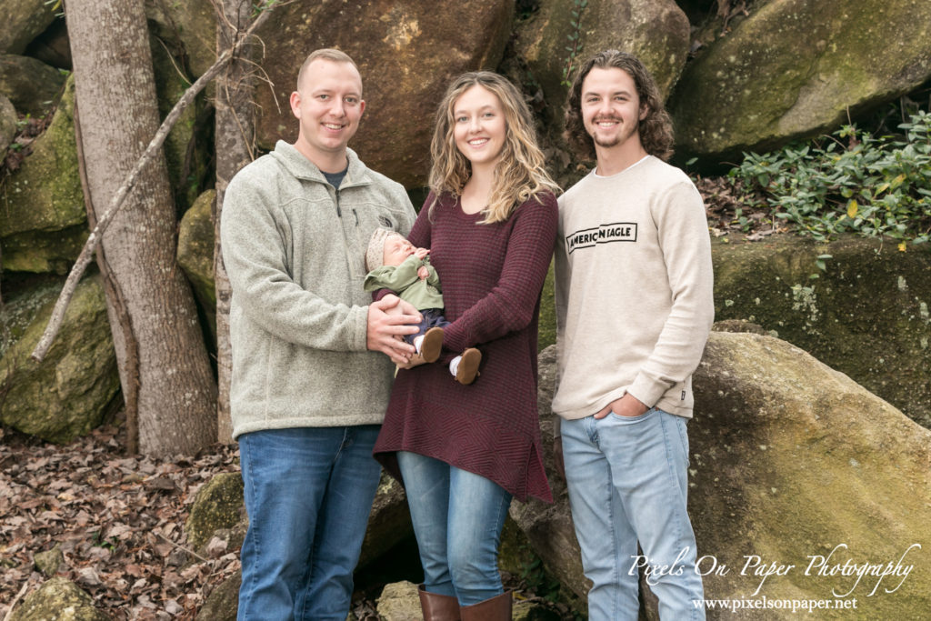 Pixels On Paper photographers outdoor fall family portrait of Roark and Lovell family photo