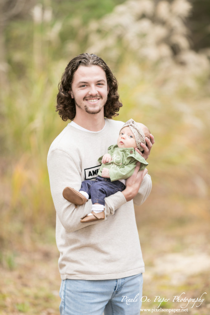 Pixels On Paper photographers outdoor fall family portrait of Roark and Lovell family photo