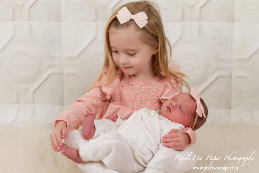 Wilkesboro NC Pixels On Paper Photographers Parsons Family Newborn Photo