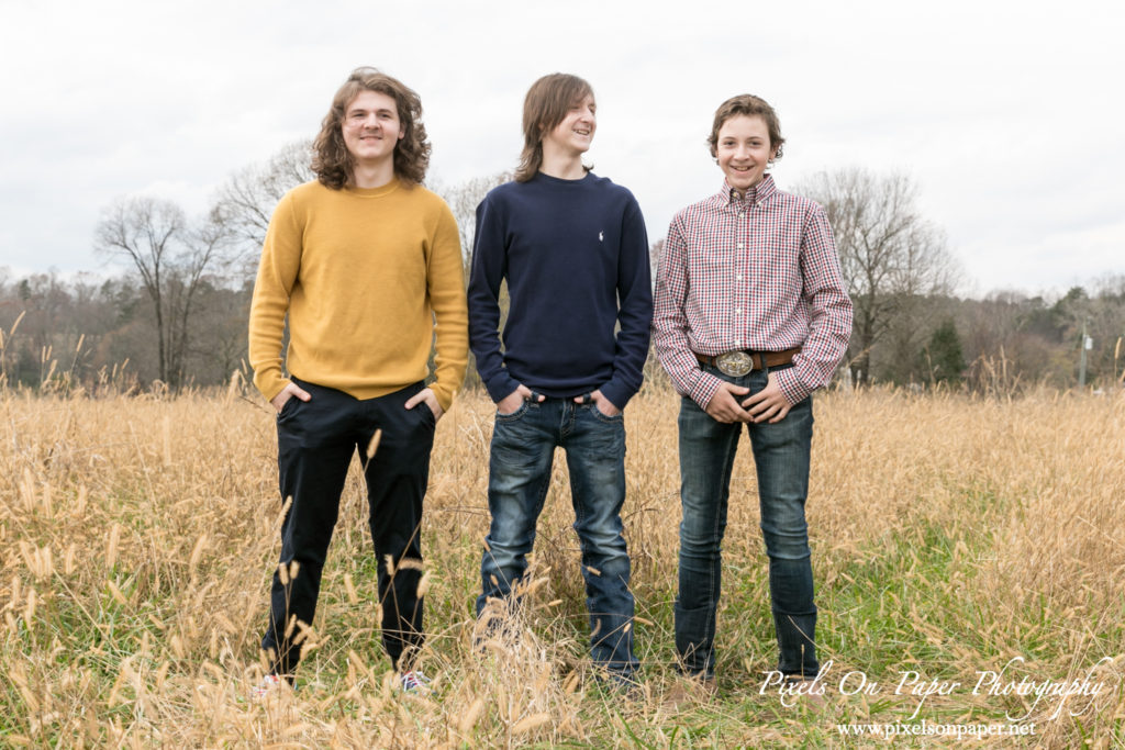 Pixels On Paper Portrait Photography. Edridge Family outdoor photo