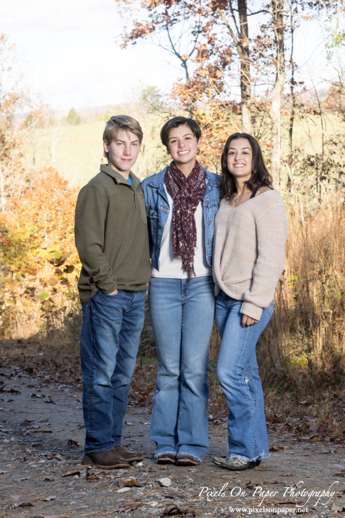 Holland Family Outdoor Fall Portrait Photos by Pixels On Paper Photographers