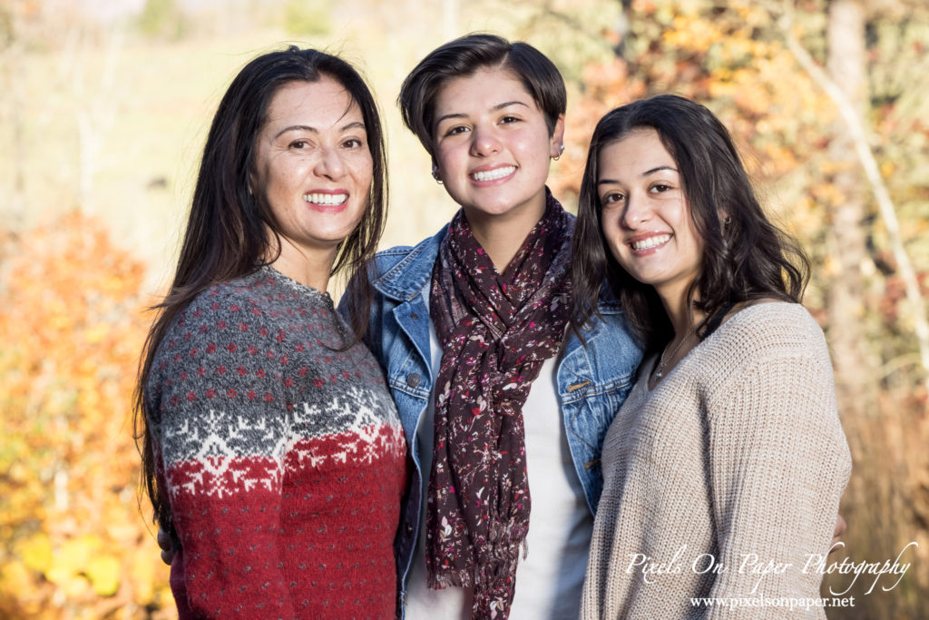 Holland Family Outdoor Fall Portrait Photos by Pixels On Paper Photographers