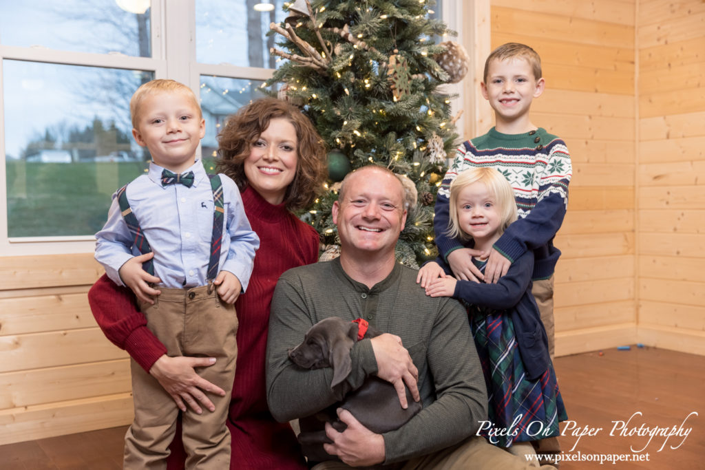 York Family Christmas Photos 2021 by Pixels On Paper Wilkesboro NC Photographers Photo