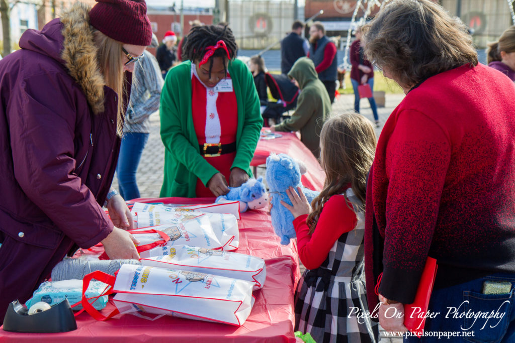 Wilkes Community Partnership for Children Christmas 2021 Event Photo